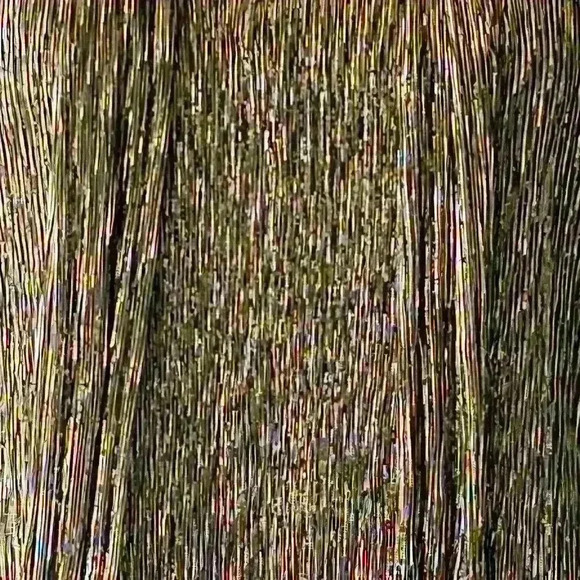 ✨Like New✨ Banana Republic Metallic Flutter Sleeve Top, Gold, Size S - Picture 10 of 10